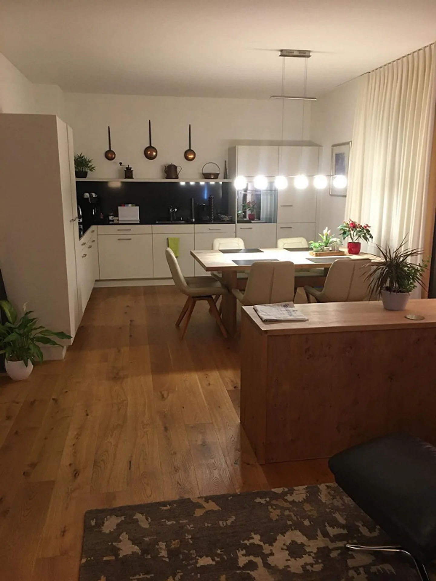 Bellissimo appartamento attico con grande terrazza solare a Chur - Foto 6 di 7