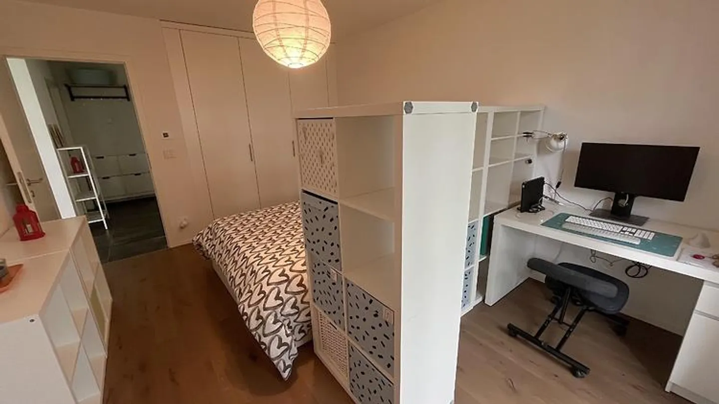 APPARTEMENT 3½ PIÈCES À DELÉMONT (JU), MEUBLÉ, TEMPORAIRE - Photo 6 sur 10