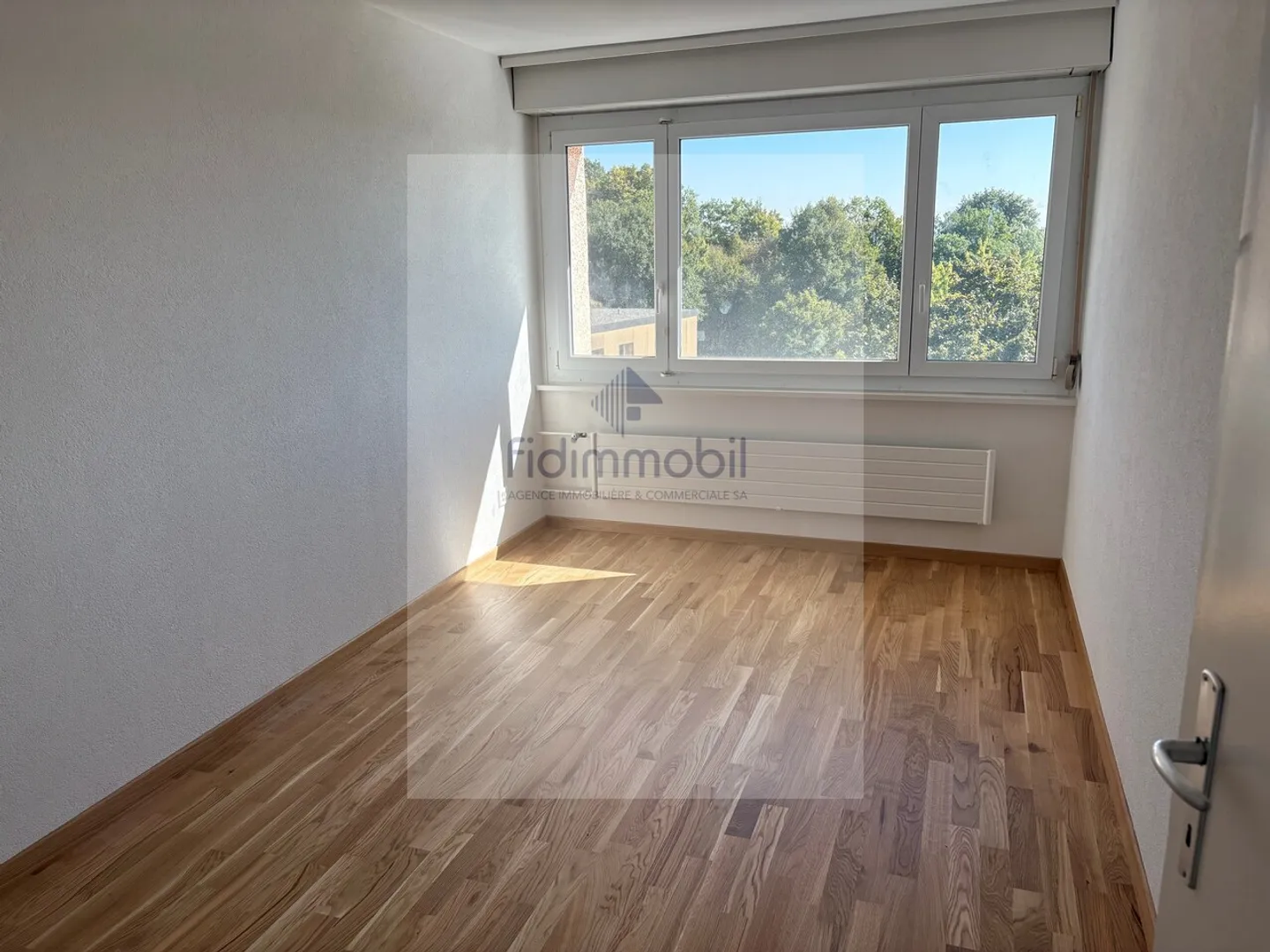 Charmante appartement de 4,5 pièces entièrement rénové. - Photo 6 sur 9
