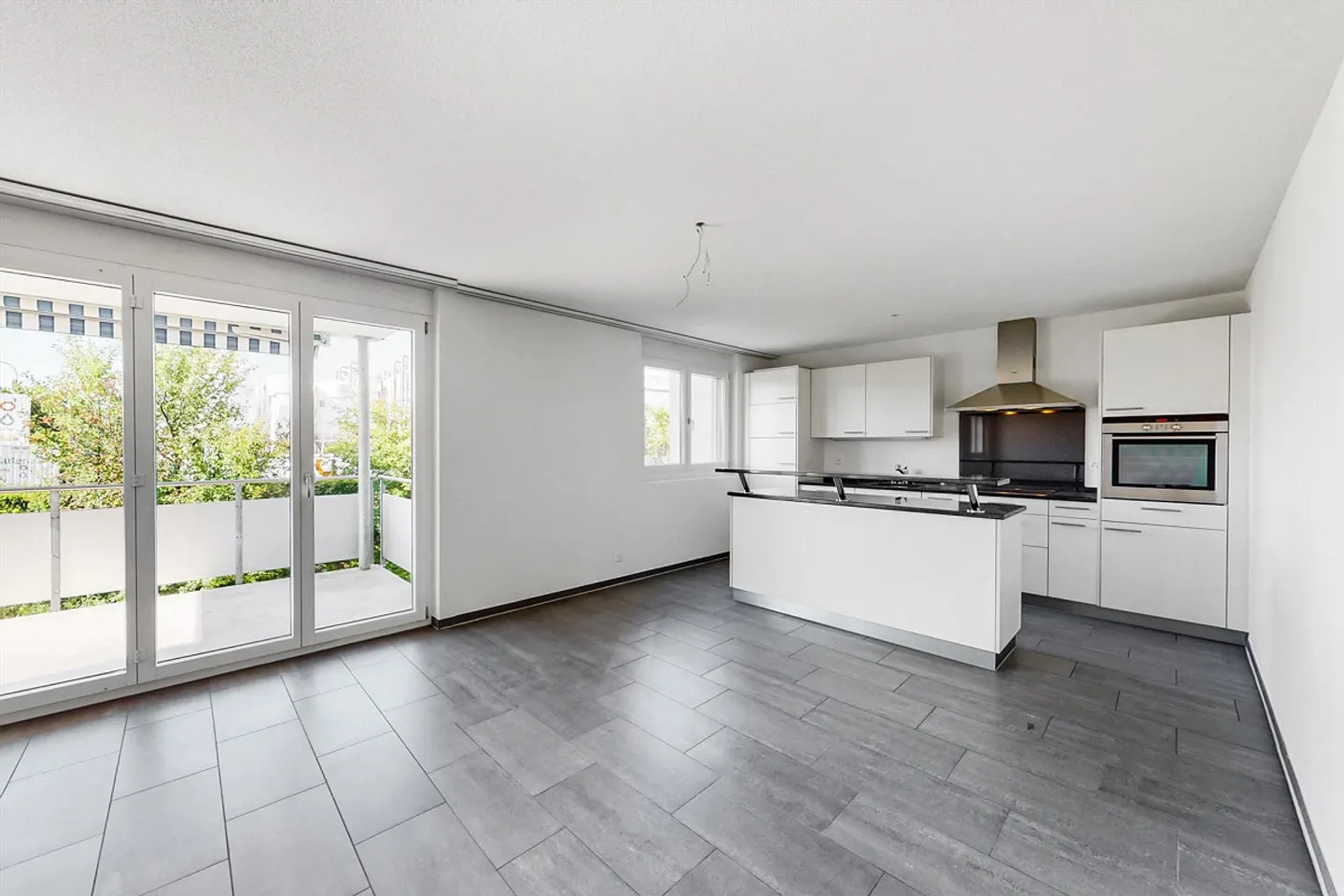 Appartement familial spacieux et moderne à Niederhasli - Photo 3 sur 9