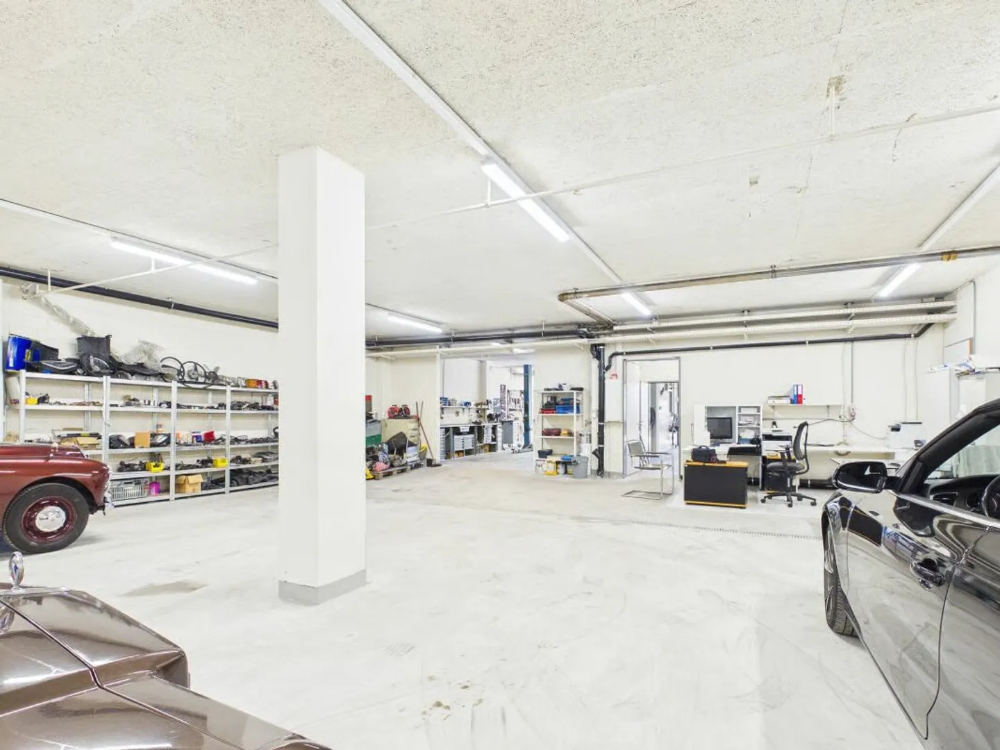 Votre garage de rêve à Fällanden vous attend ! - Photo 4 sur 15