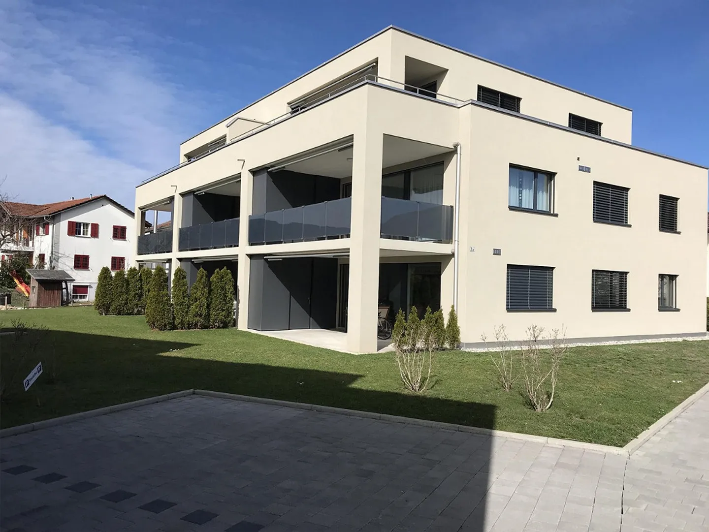 Appartement penthouse moderne avec grande terrasse sur le toit - Photo 1 sur 10