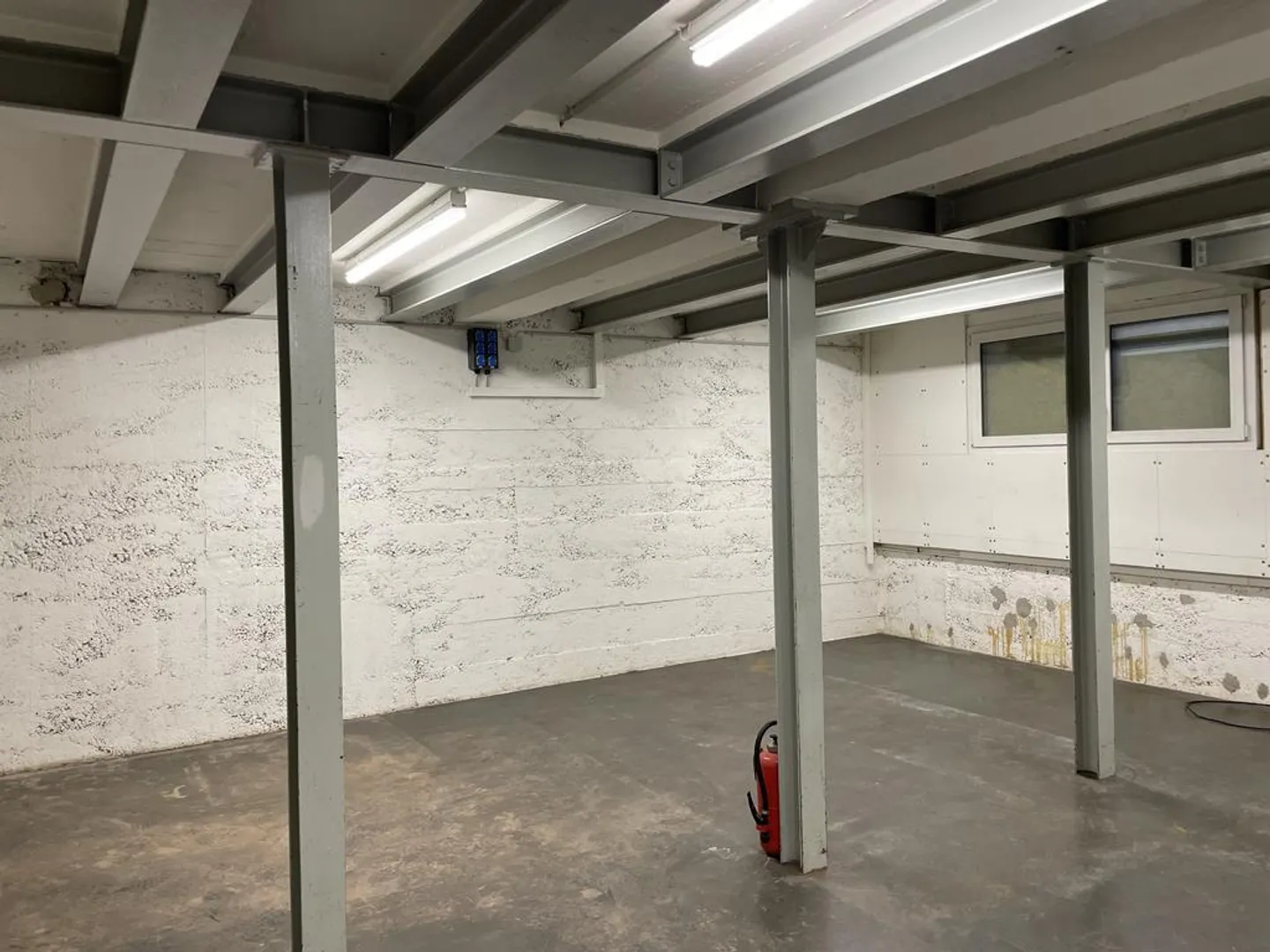 Stanza hobby o di stoccaggio nell'area Carba - Foto 3 di 7