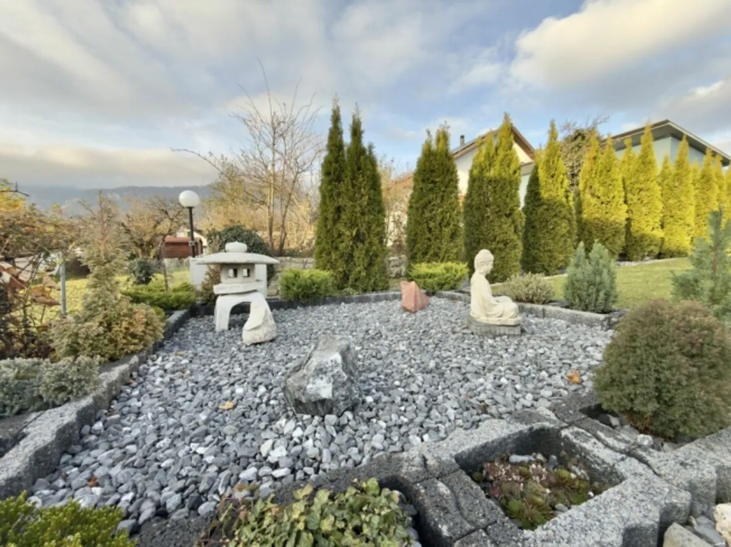 «IHR TRAUMHAUS IN RUHIGER LAGE MIT POOL UND ALPENBLICK» - Foto 2 von 7
