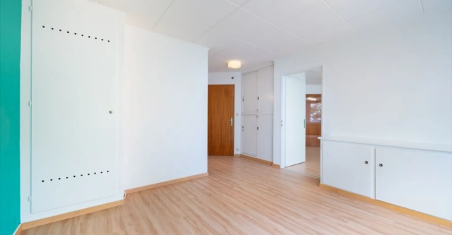 Office - Photo 4 of 6