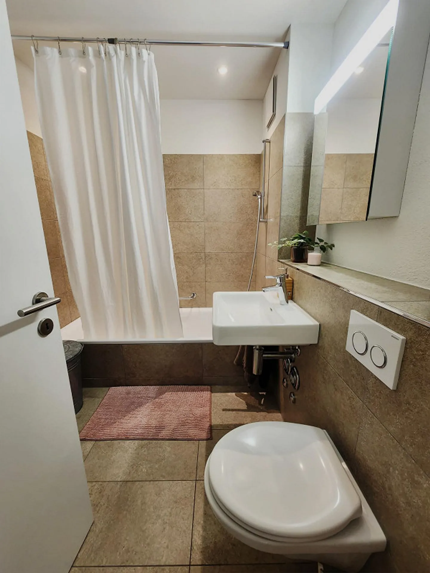 Moderne, helle 2.5 Zimmer Wohnung - Photo 6 of 10