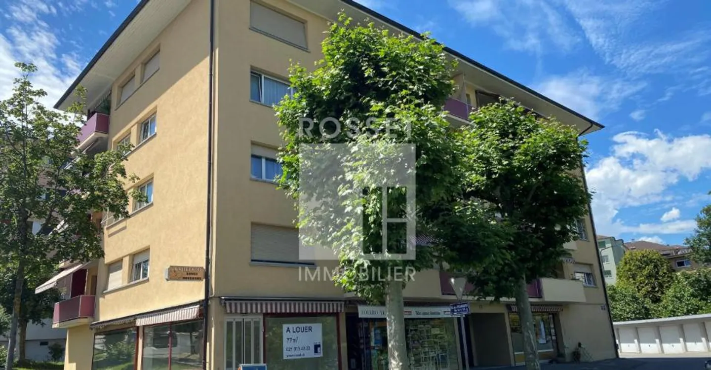 Charming Retail Space in Chailly - Photo 1 of 2