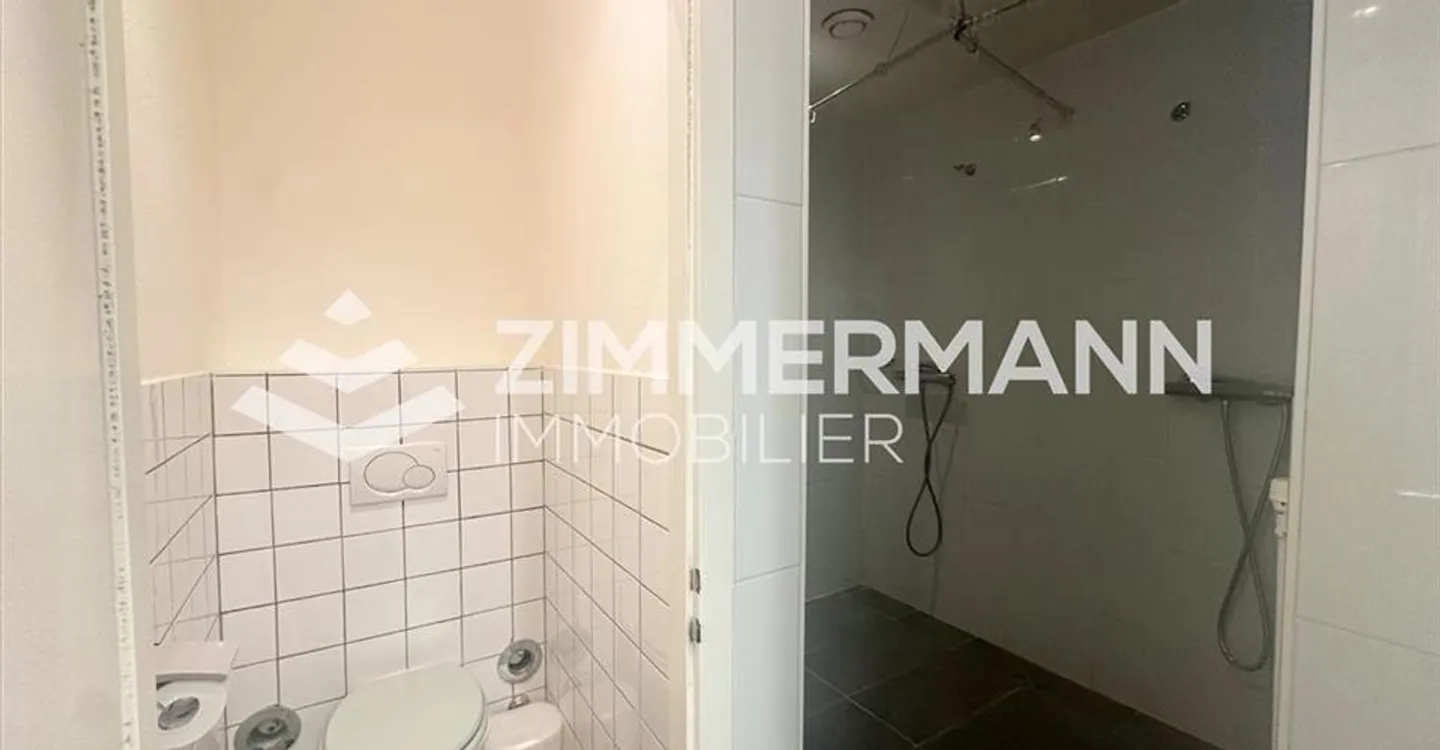 Shop for rent - Photo 6 of 11