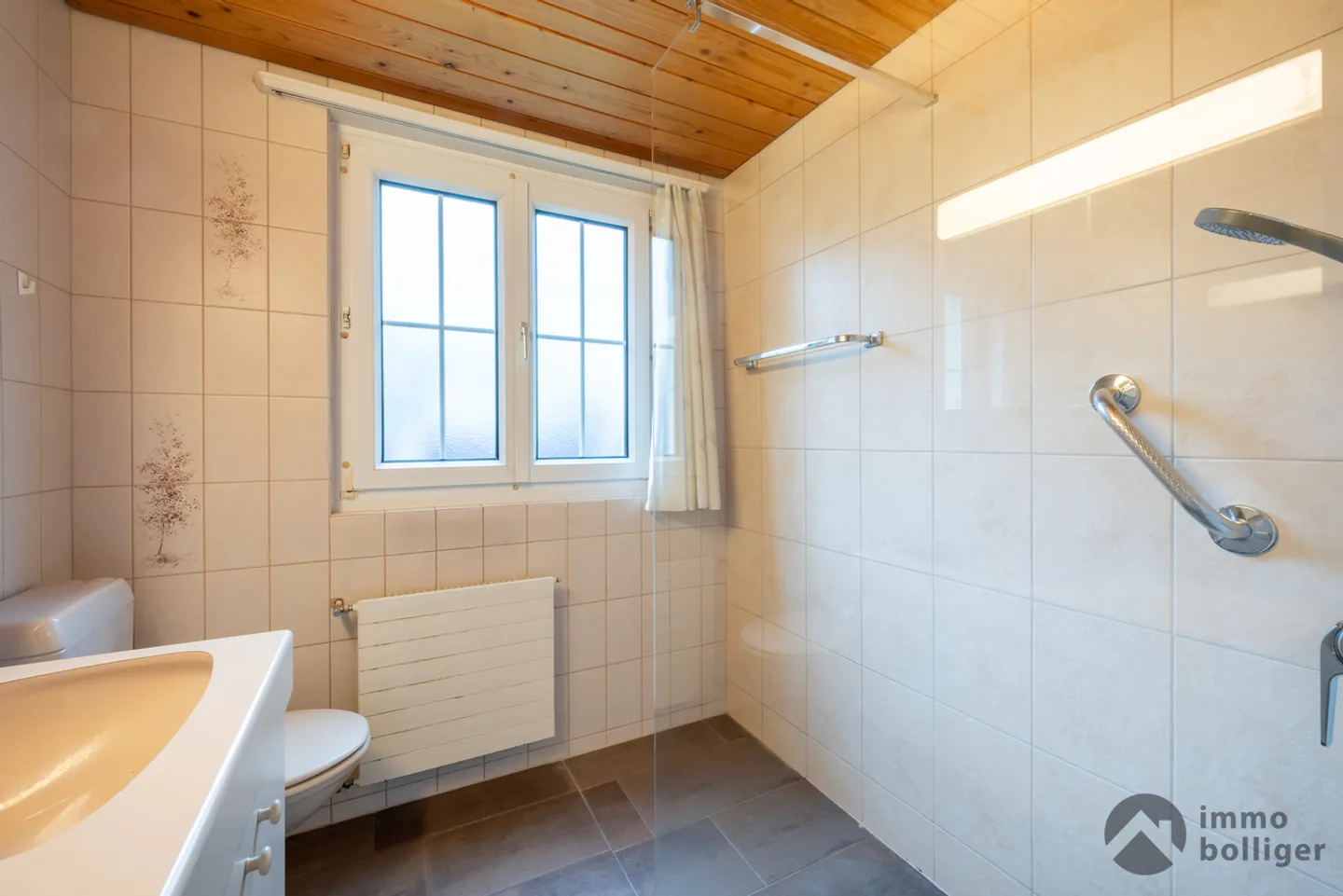 More Space for Life: Your Perfect Multi-Generational House - Photo 6 of 15