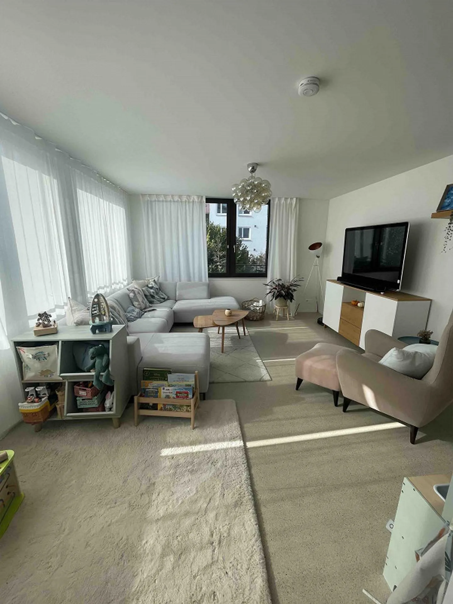 4 1/2 Zimmer-Wohnung, Ergeschoss - Foto 2 von 14