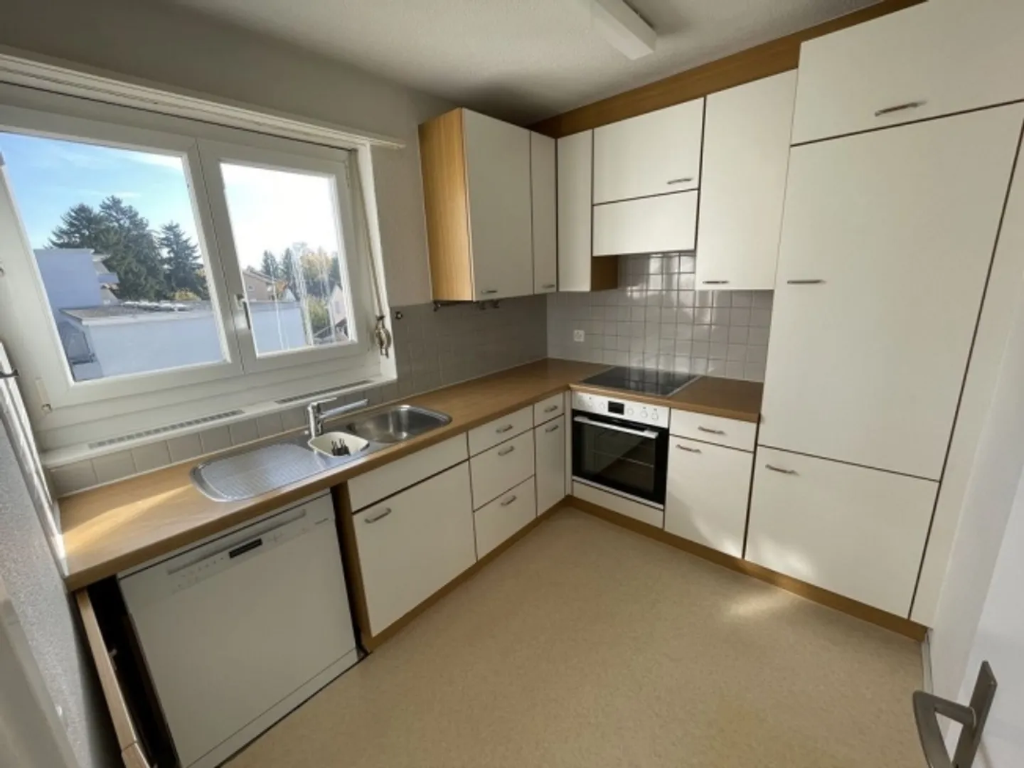 Helle 4.5 Zimmerwohnung - Foto 2 von 7