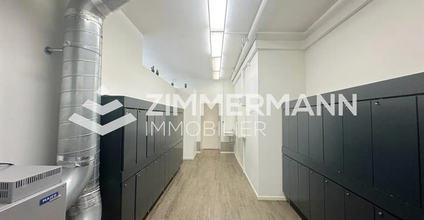 Shop for rent - Photo 9 of 11