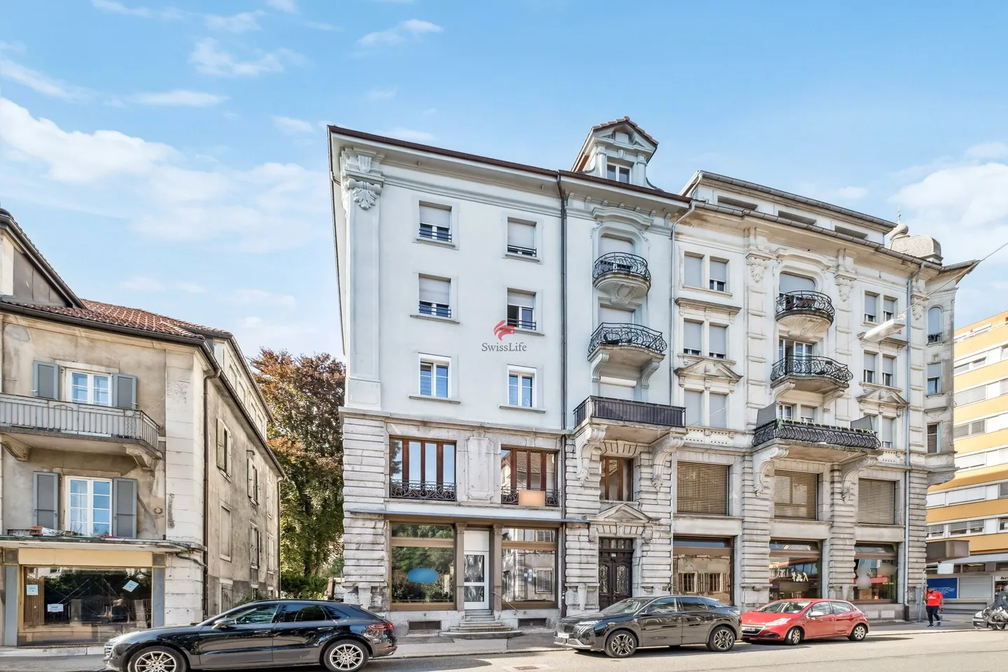 Edificio di rendimento nel centro di Locle - Foto 1 di 5