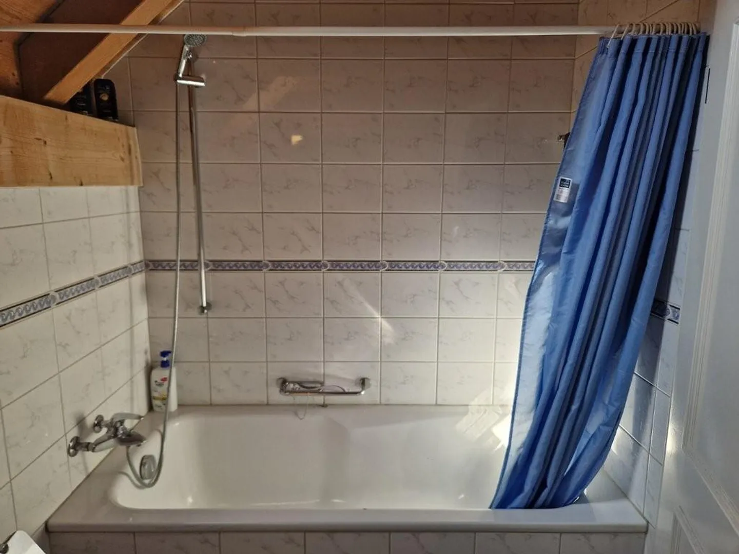 Wohnung mieten - Foto 8 von 12