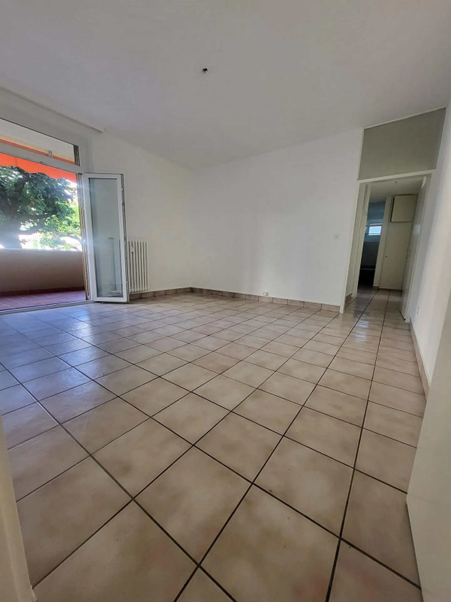 APPARTEMENT DE 3.5 PIÈCES - LUGANO-MOLINO NUOVO - Photo 5 sur 8
