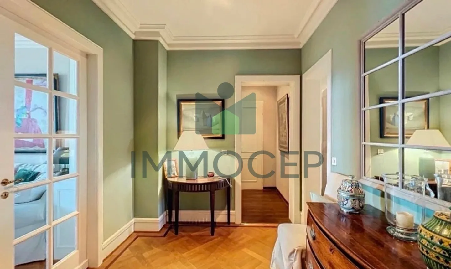 Appartement d'exception 2 chambres au sein du Château du Veyrier - Foto 3 di 9