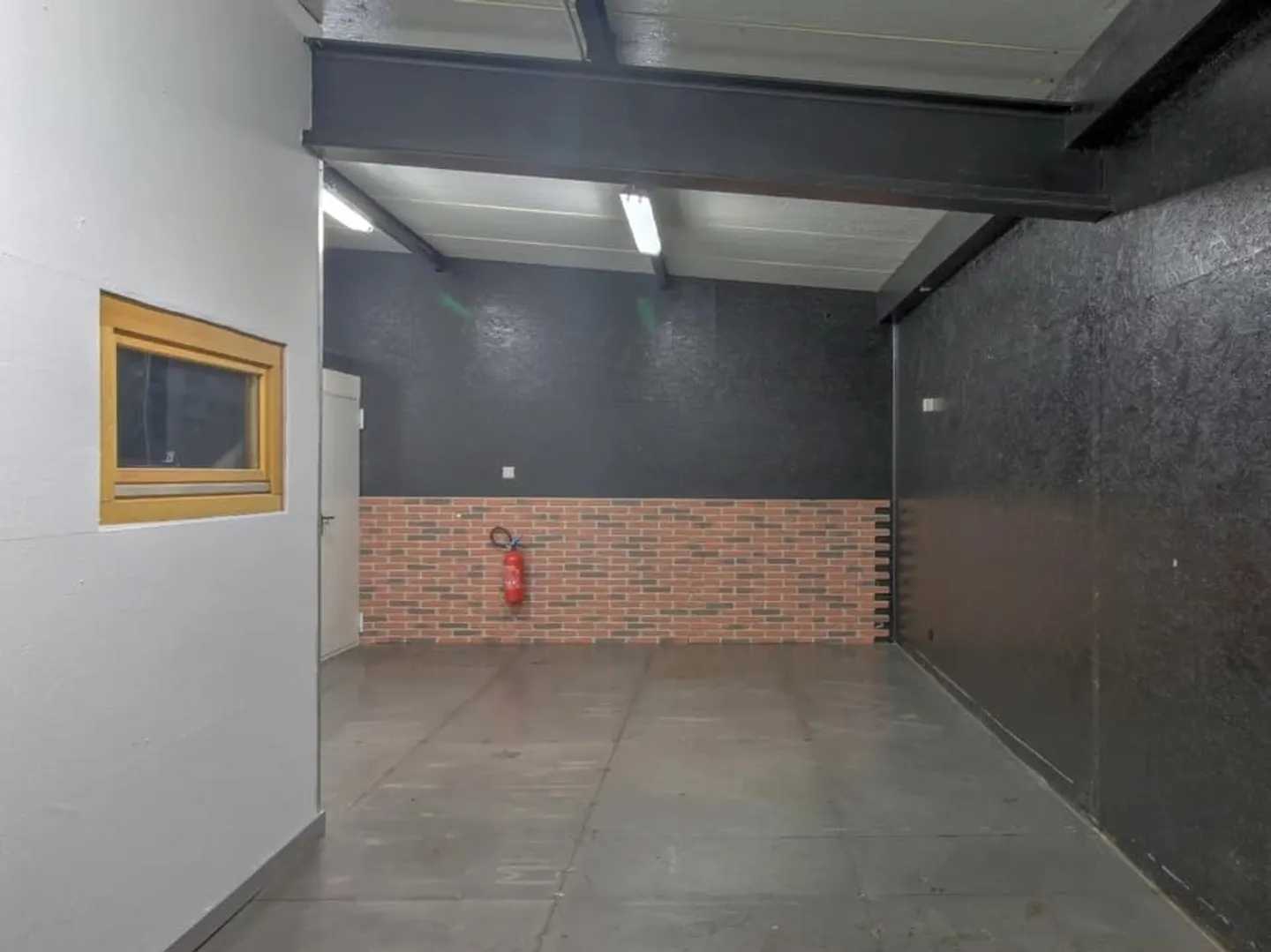 Spazio commerciale a Collombey-le-Grand - Foto 2 di 5