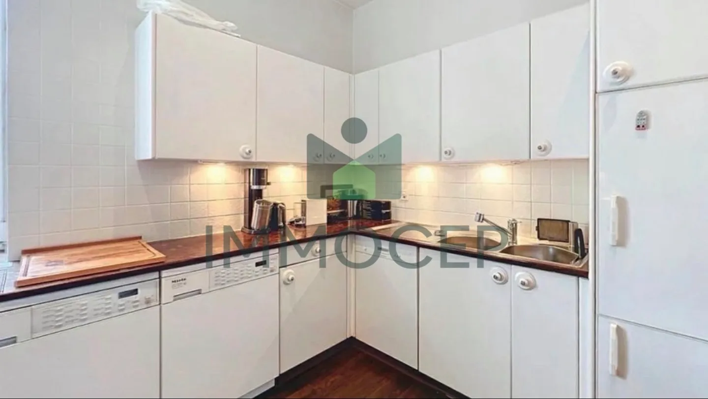 Appartement d'exception 2 chambres au sein du Château du Veyrier - Foto 7 di 9