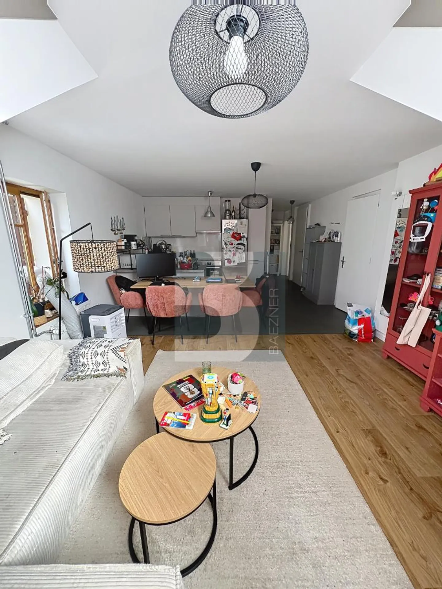 Charmant Appartement 4 Pièces - Photo 2 sur 5