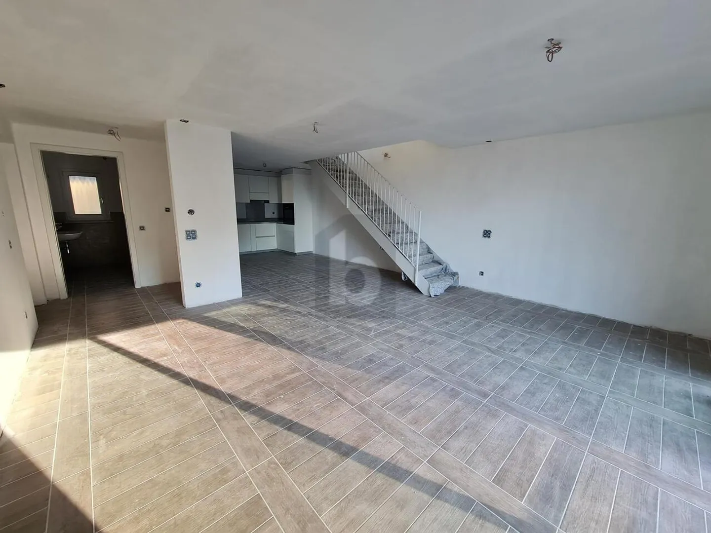 Duplex Elegante ad Arbedo - Foto 2 di 5