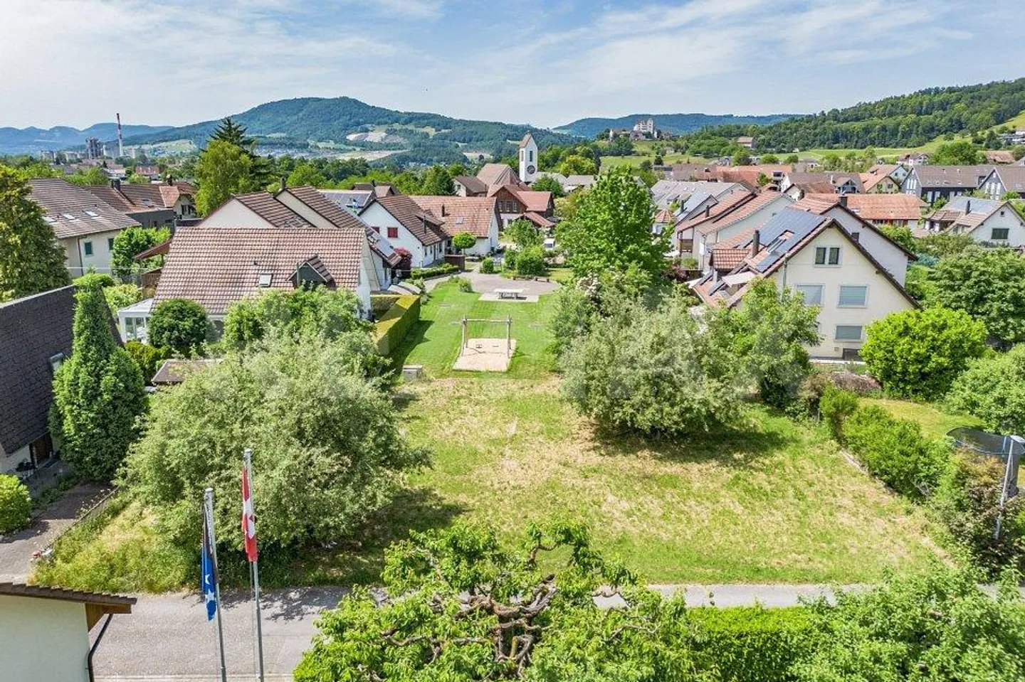 Geräumiges Baugrundstück in Möriken - Foto 7 von 8
