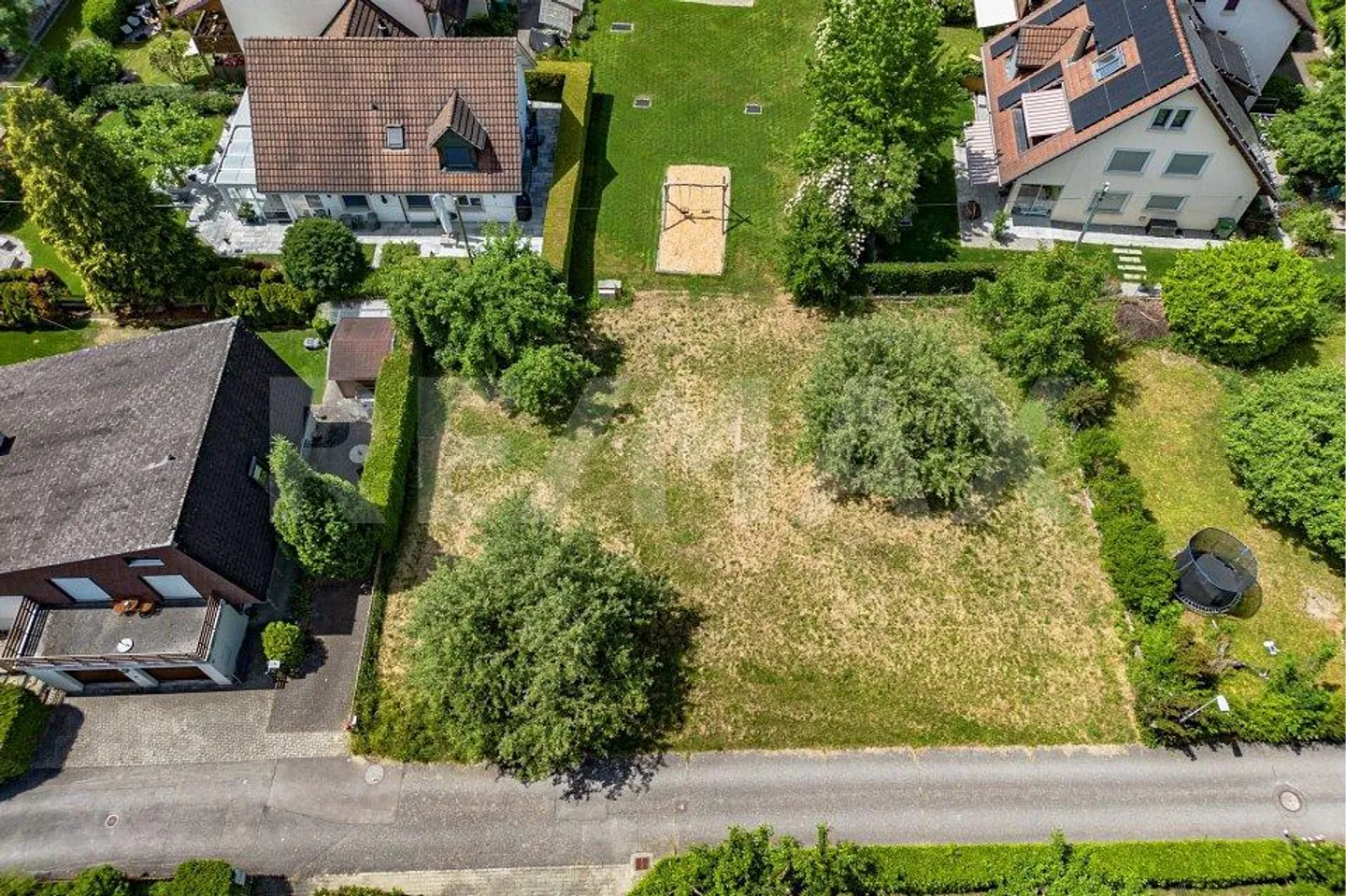 Geräumiges Baugrundstück in Möriken - Foto 6 von 8