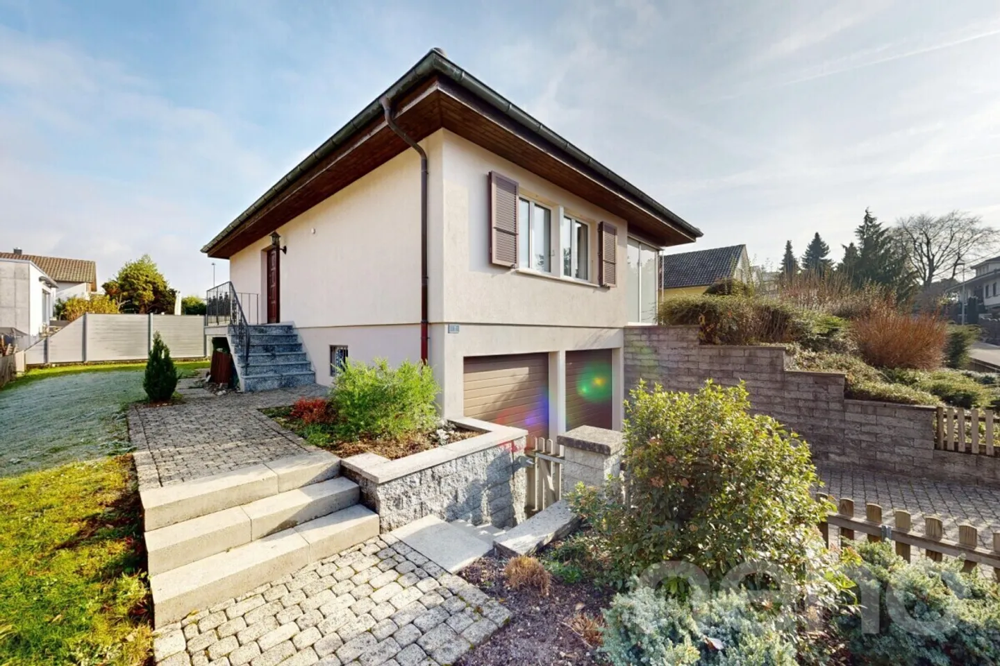 Maison familiale avec jardin et double garage à Grenchen - Photo 2 sur 12