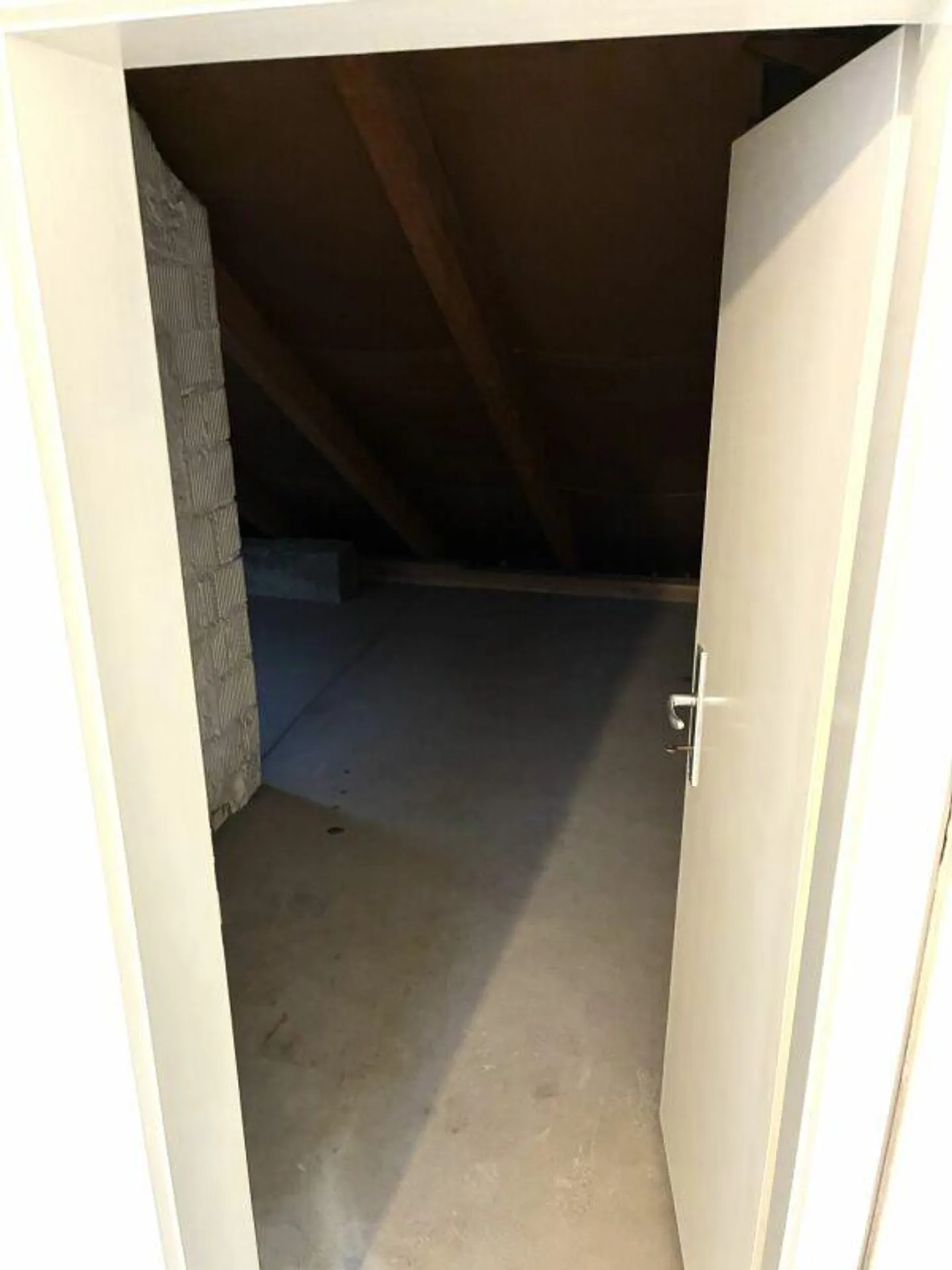 Appartamento mansardato cerca single! - Foto 6 di 6