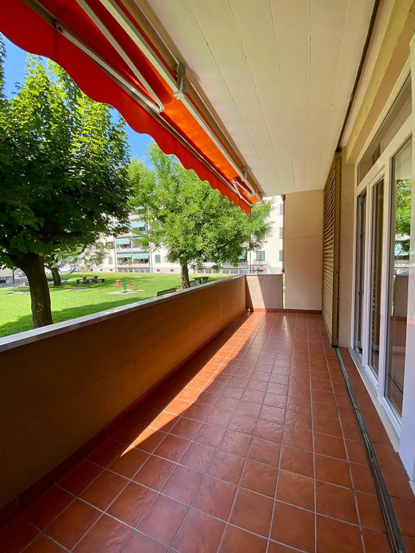 APPARTEMENT DE 3.5 PIÈCES - LUGANO-MOLINO NUOVO - Photo 7 sur 8