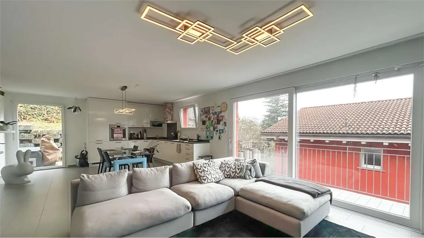 Appartement 3,5 pièces avec jardin dans un endroit calme - Photo 4 sur 4