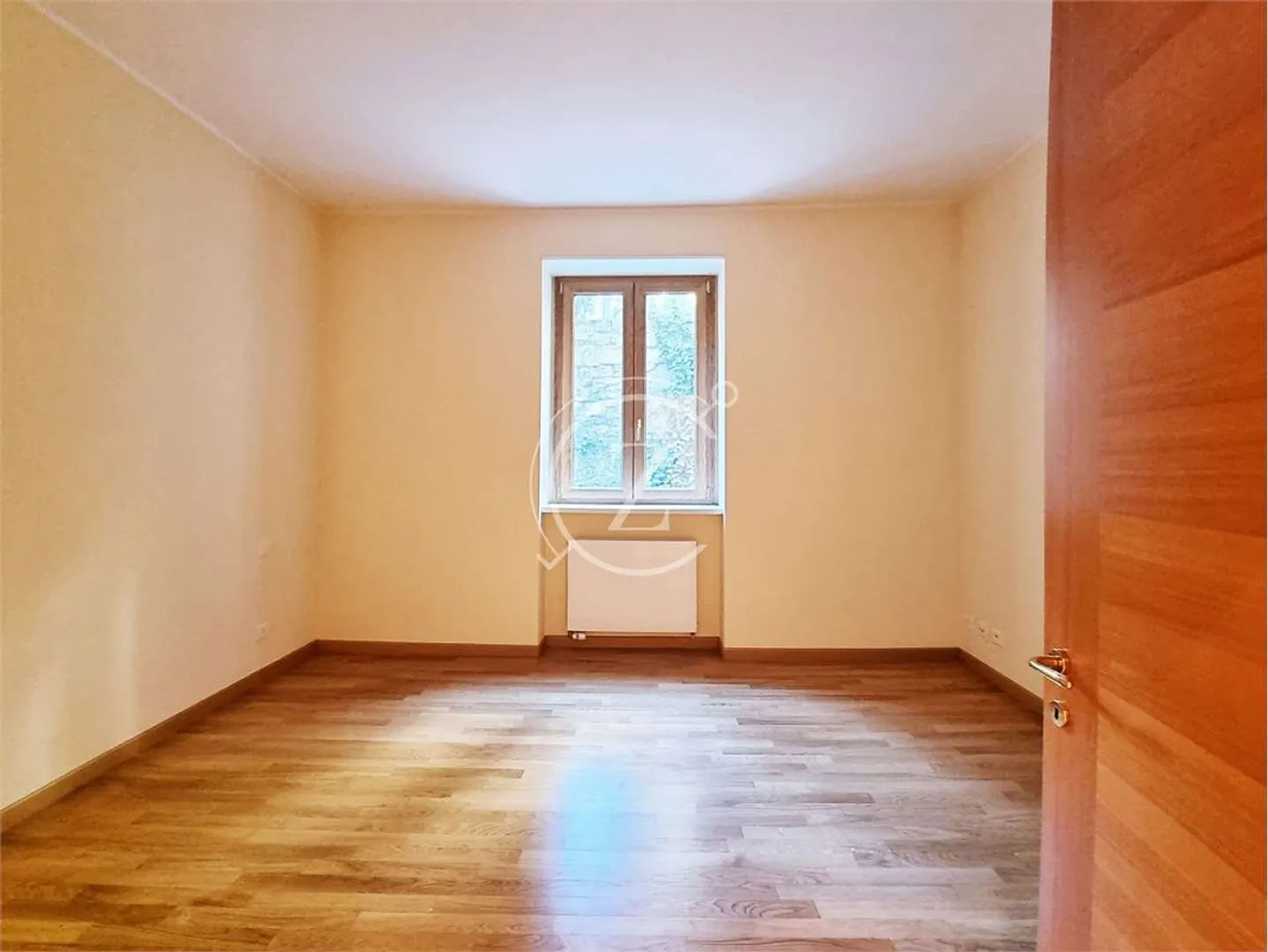 4.5 Room Apartment with Garden in Castagnola - Photo 7 of 13