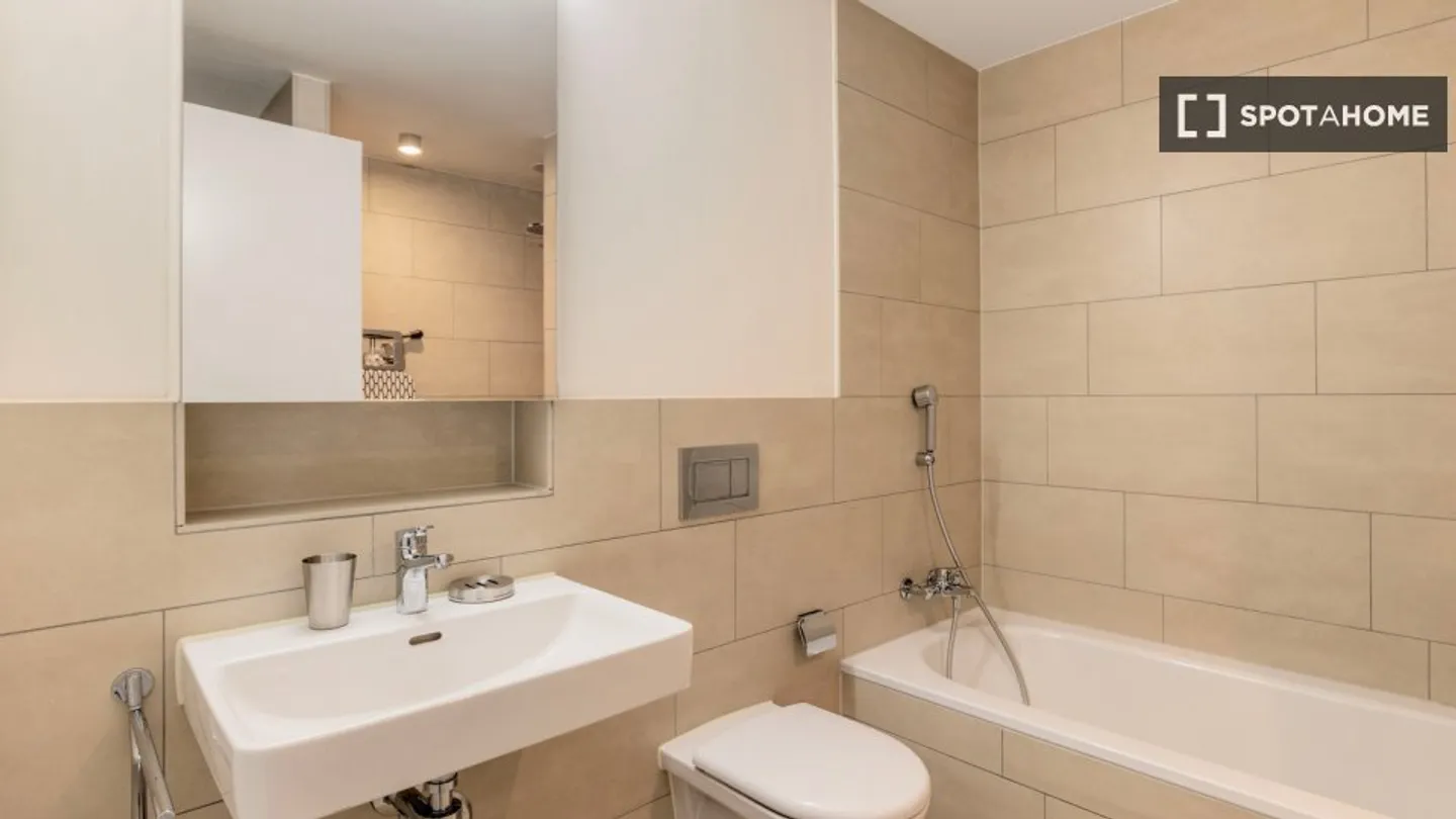Scopri, visita e affitta la tua nuova casa online con piena fiducia. - Foto 11 di 18
