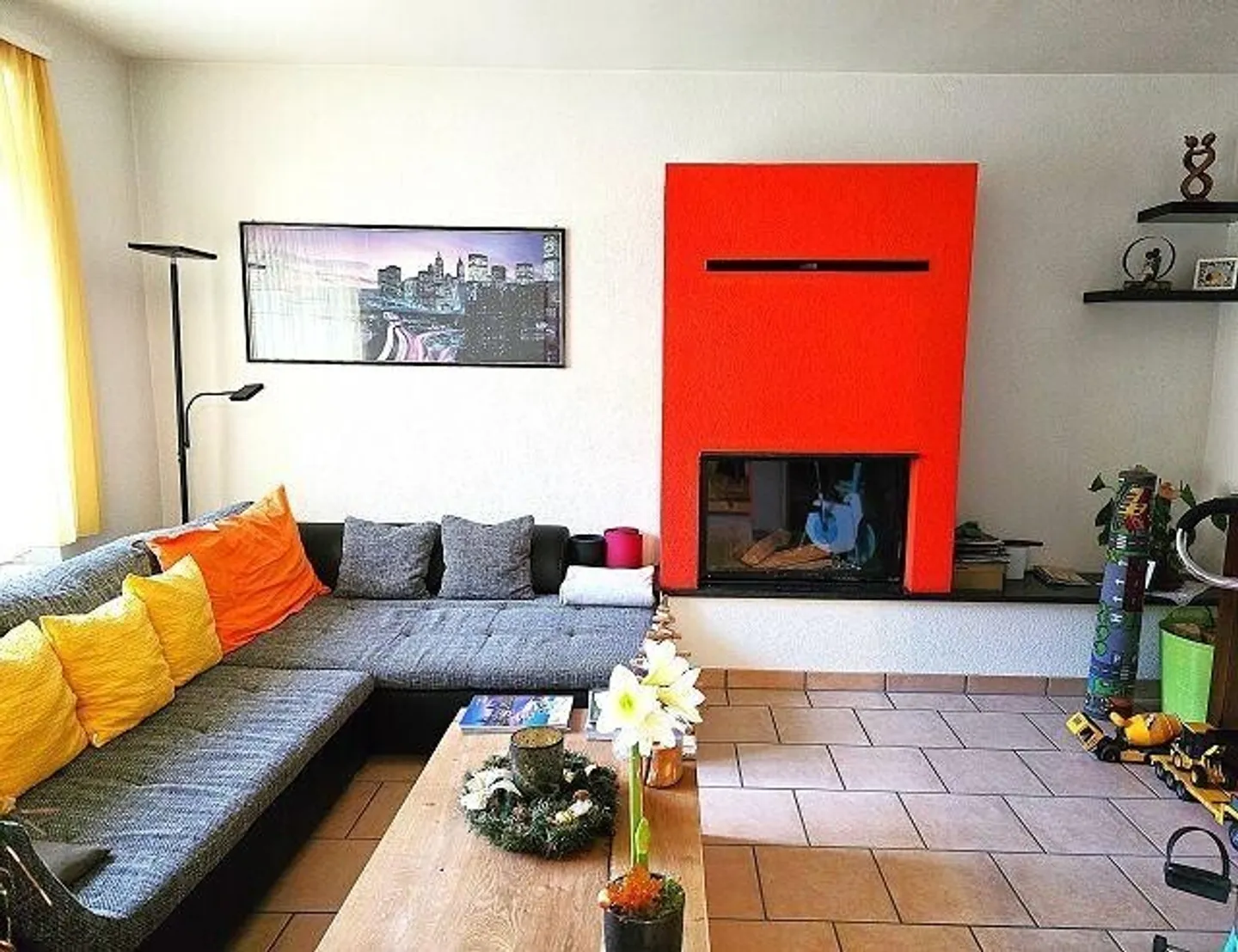 Belle maison de 5,5 pièces avec grand terrain et garage, belle vue... - Photo 2 sur 13