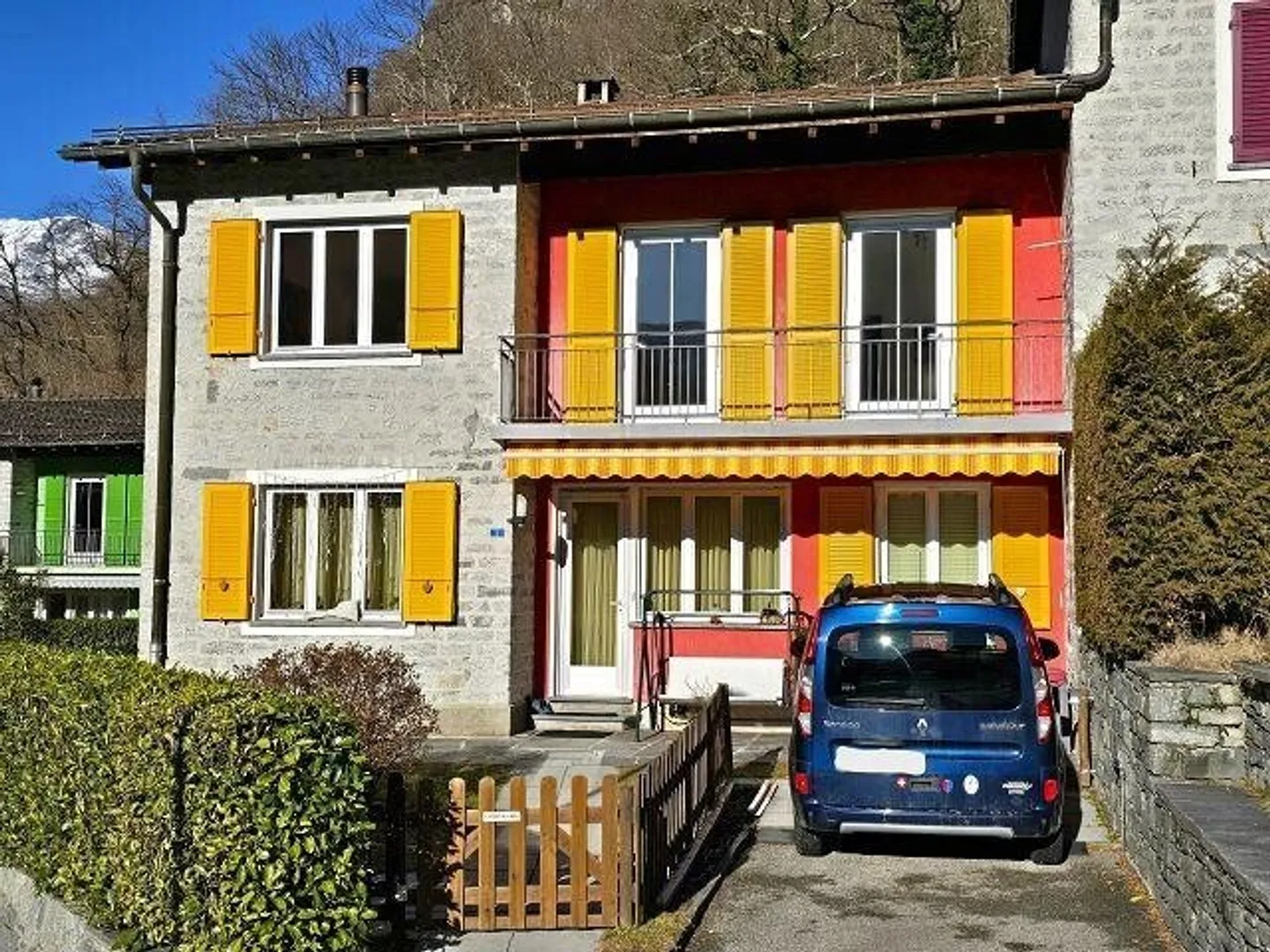Belle maison de 5,5 pièces avec grand terrain et garage, belle vue... - Photo 1 sur 13