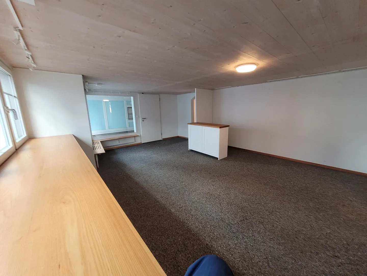 Spacious 6-room office or production spaces in a central location - Photo 6 of 24