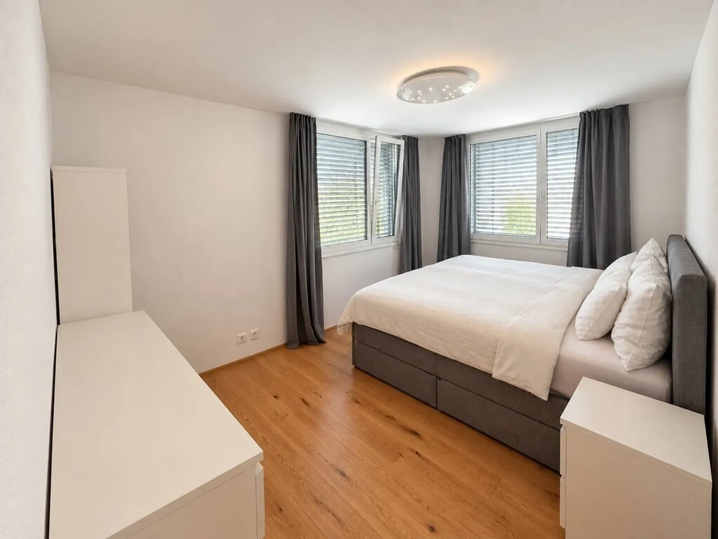 Appartement moderne de 4,5 pièces près de la gare de Cazis - Photo 6 sur 11