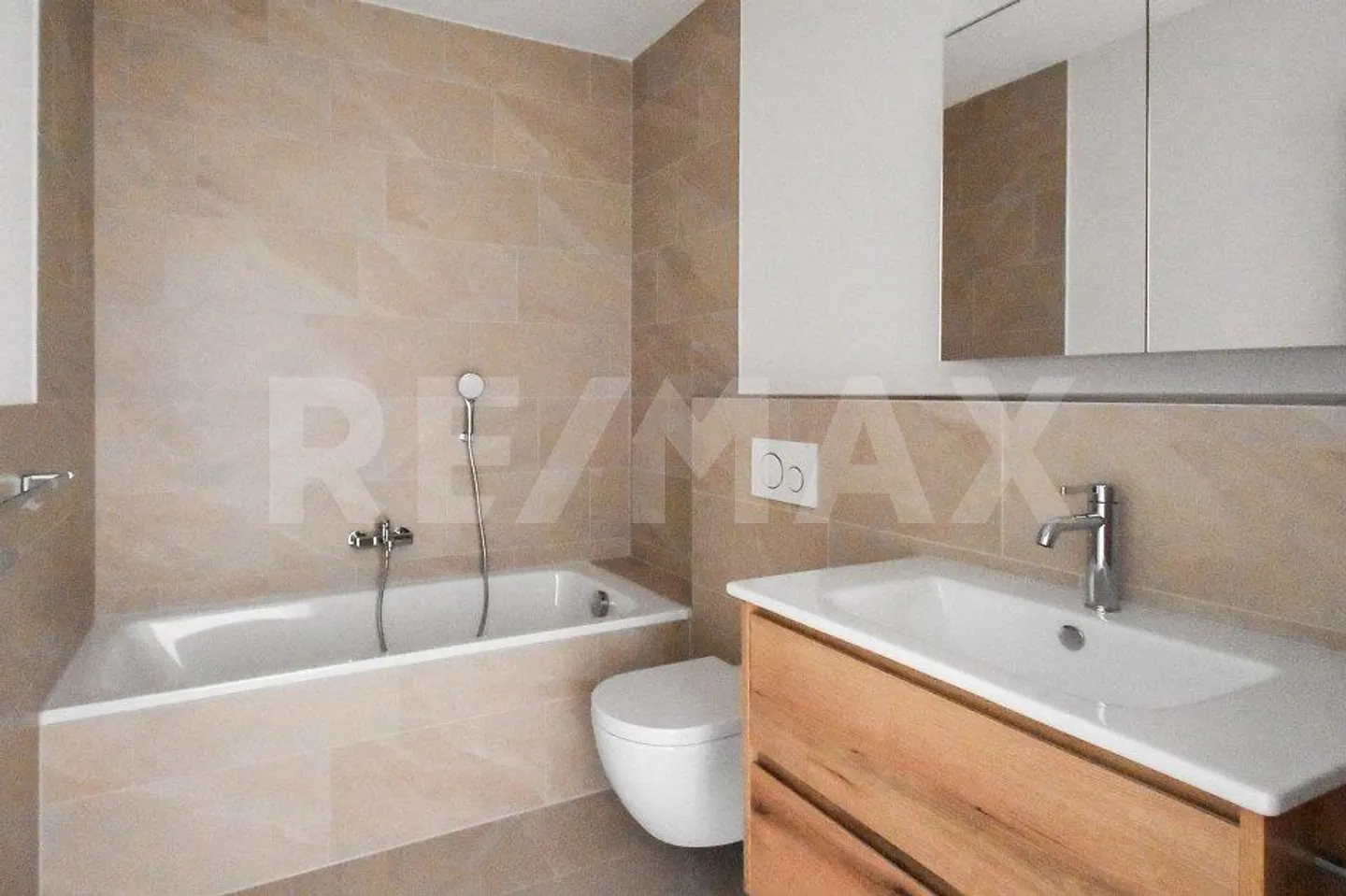 Maison de Terrasse de Haute Qualité - Neuve, Flexible et Scénique - Photo 12 sur 13