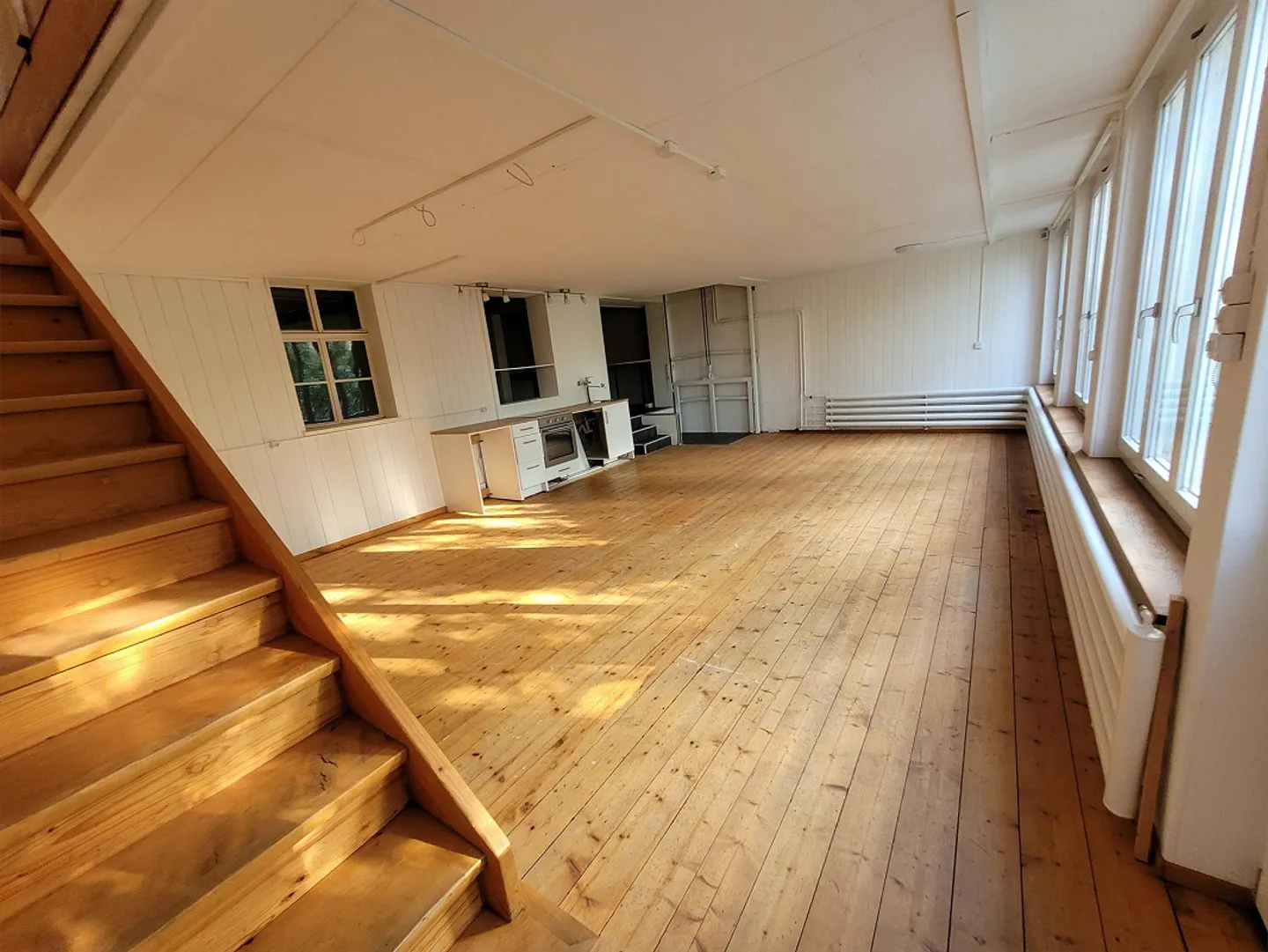 Spacious 6-room office or production spaces in a central location - Photo 14 of 24