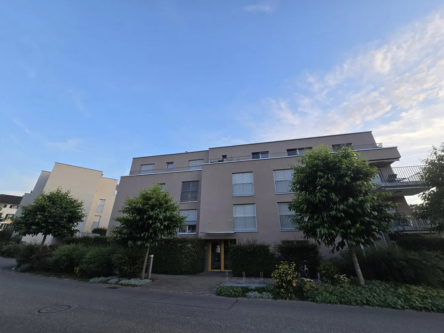 La tua nuova casa - vicina alla natura e ottima connessione ai mezzi pubblici ... - Foto 2 di 3