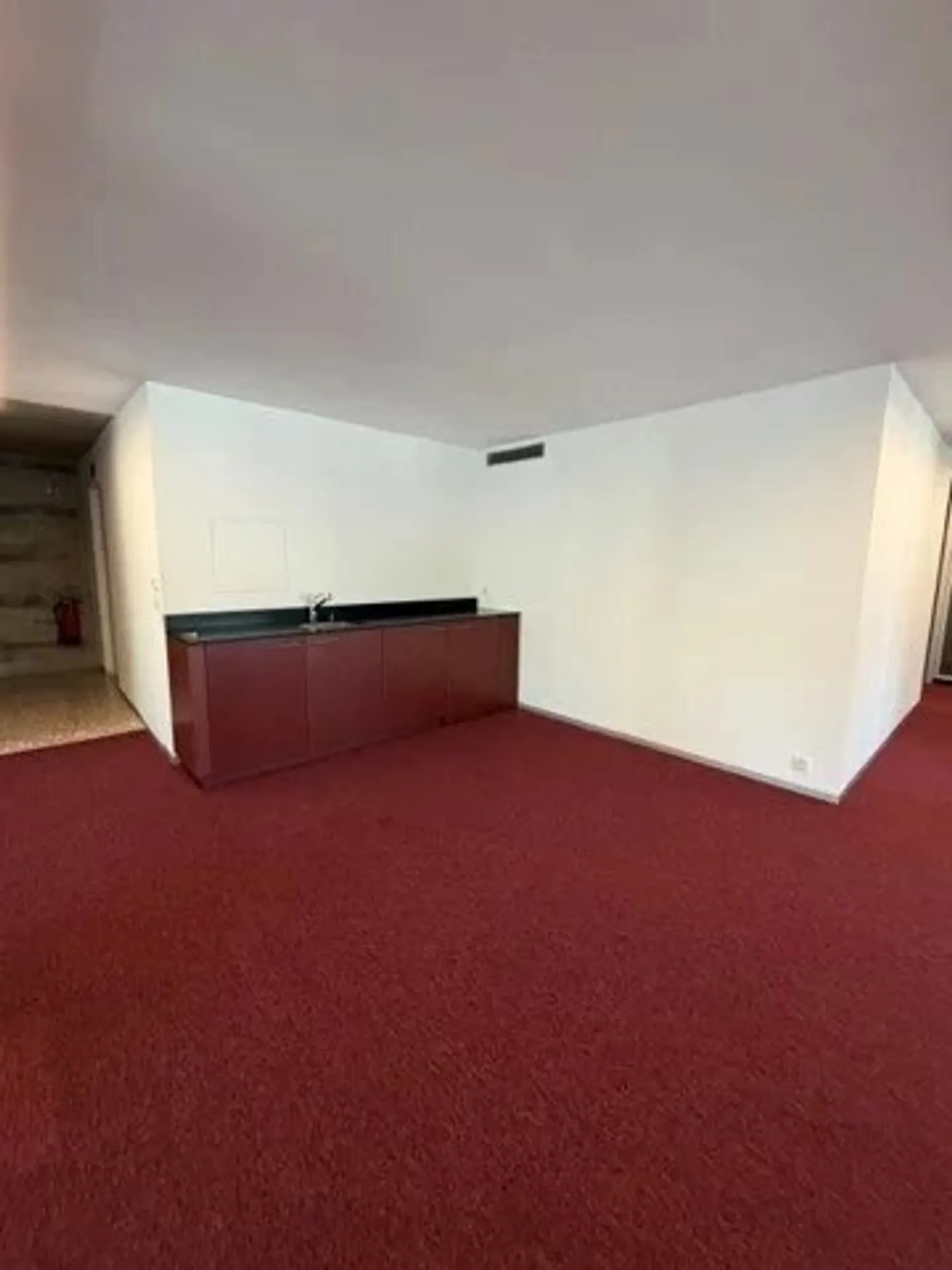 First-Class Commercial Space in Acacias - Photo 7 of 12
