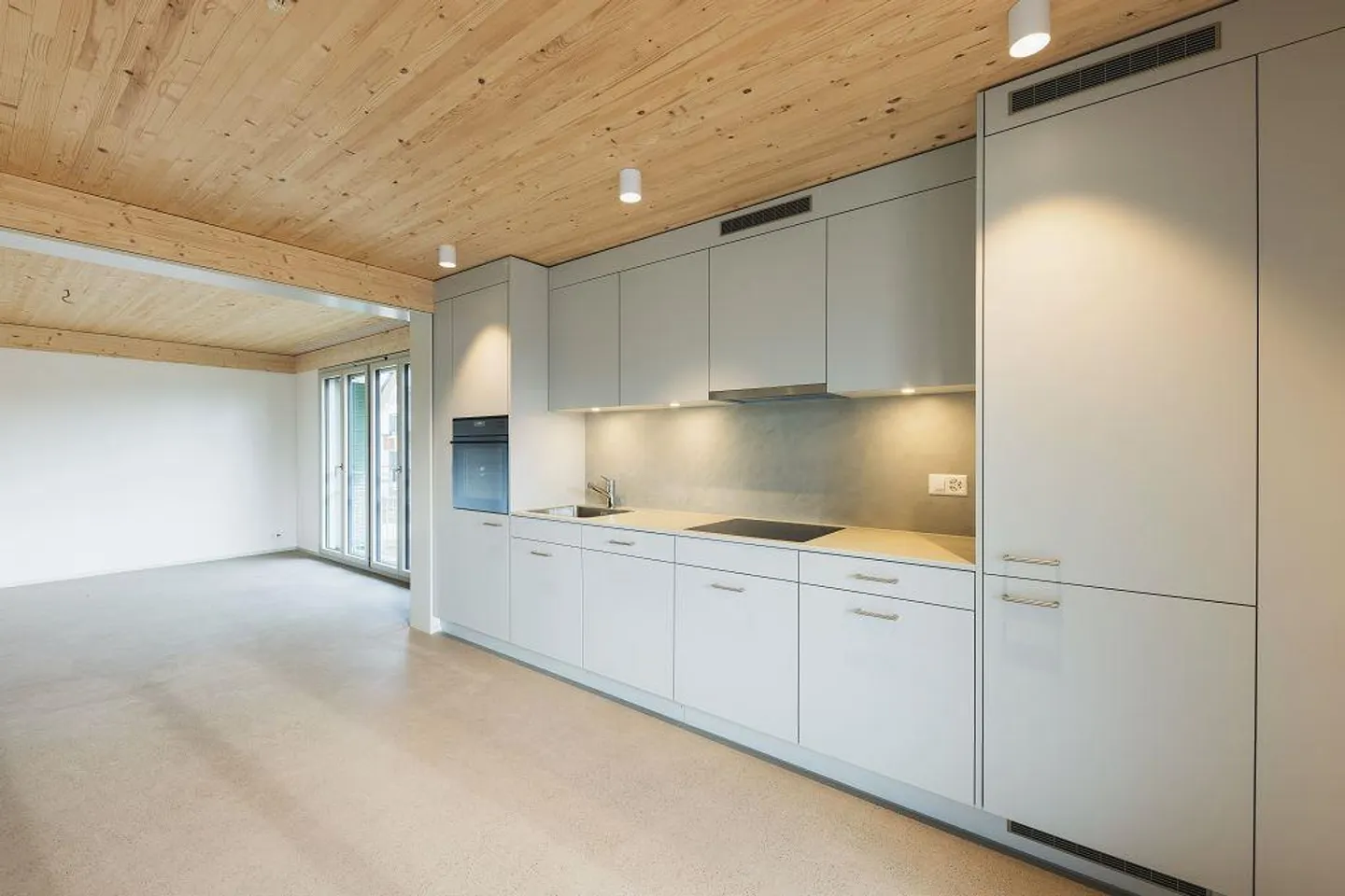 Modern 3.5-room apartment in Knonau near the train station - Photo 2 of 10