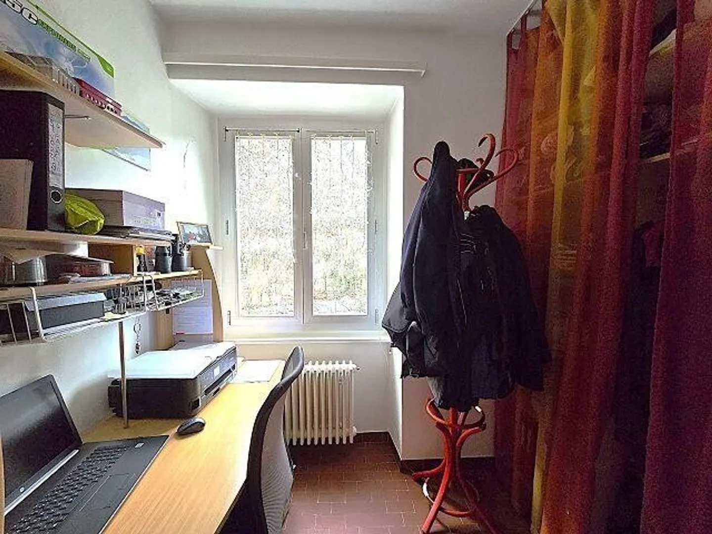 Belle maison de 5,5 pièces avec grand terrain et garage, belle vue... - Photo 8 sur 13