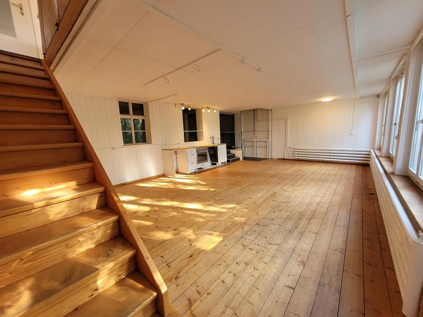 Spacious 6-room office or production spaces in a central location - Photo 15 of 24