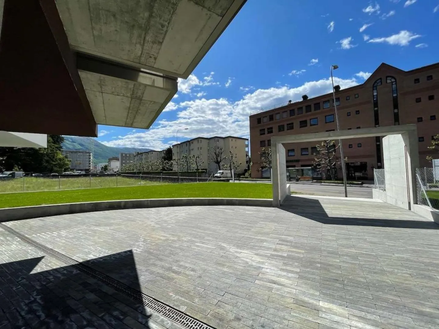 Giubiasco affitto uffici spazi commerciali - Foto 1 di 8