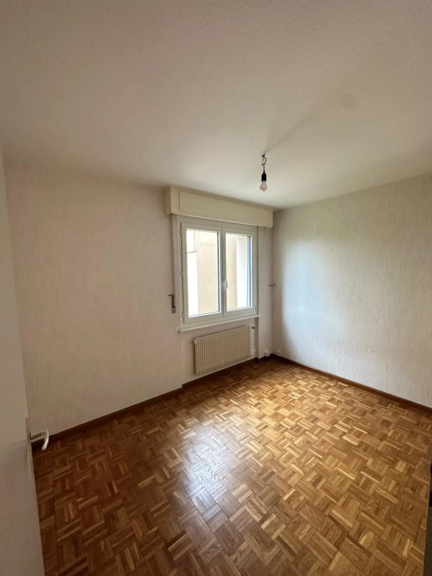 4.5-room apartment on the ground floor - Photo 10 of 13