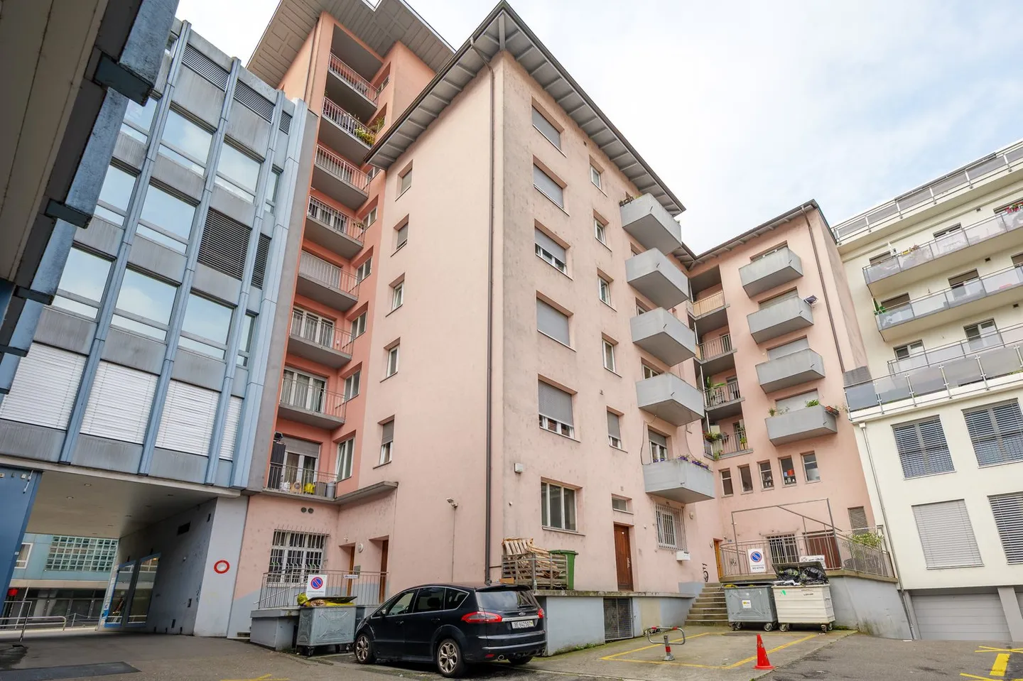 Studio confortable avec balcon à Olten - Photo 4 sur 4