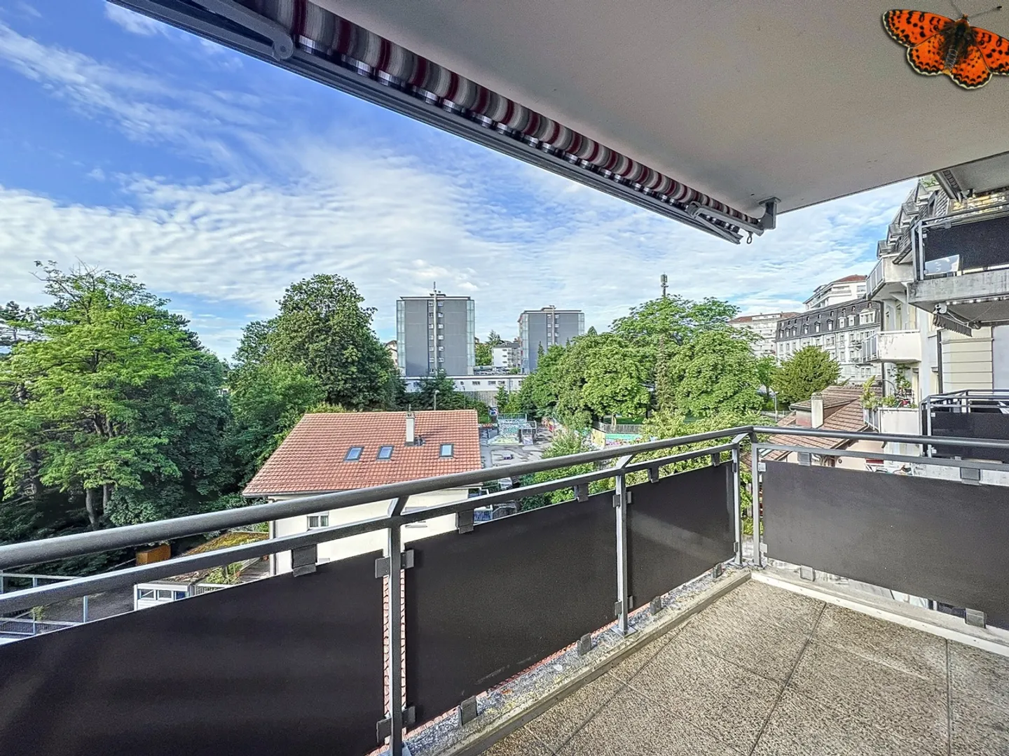 3-room apartment - With balcony! - Photo 1 of 10