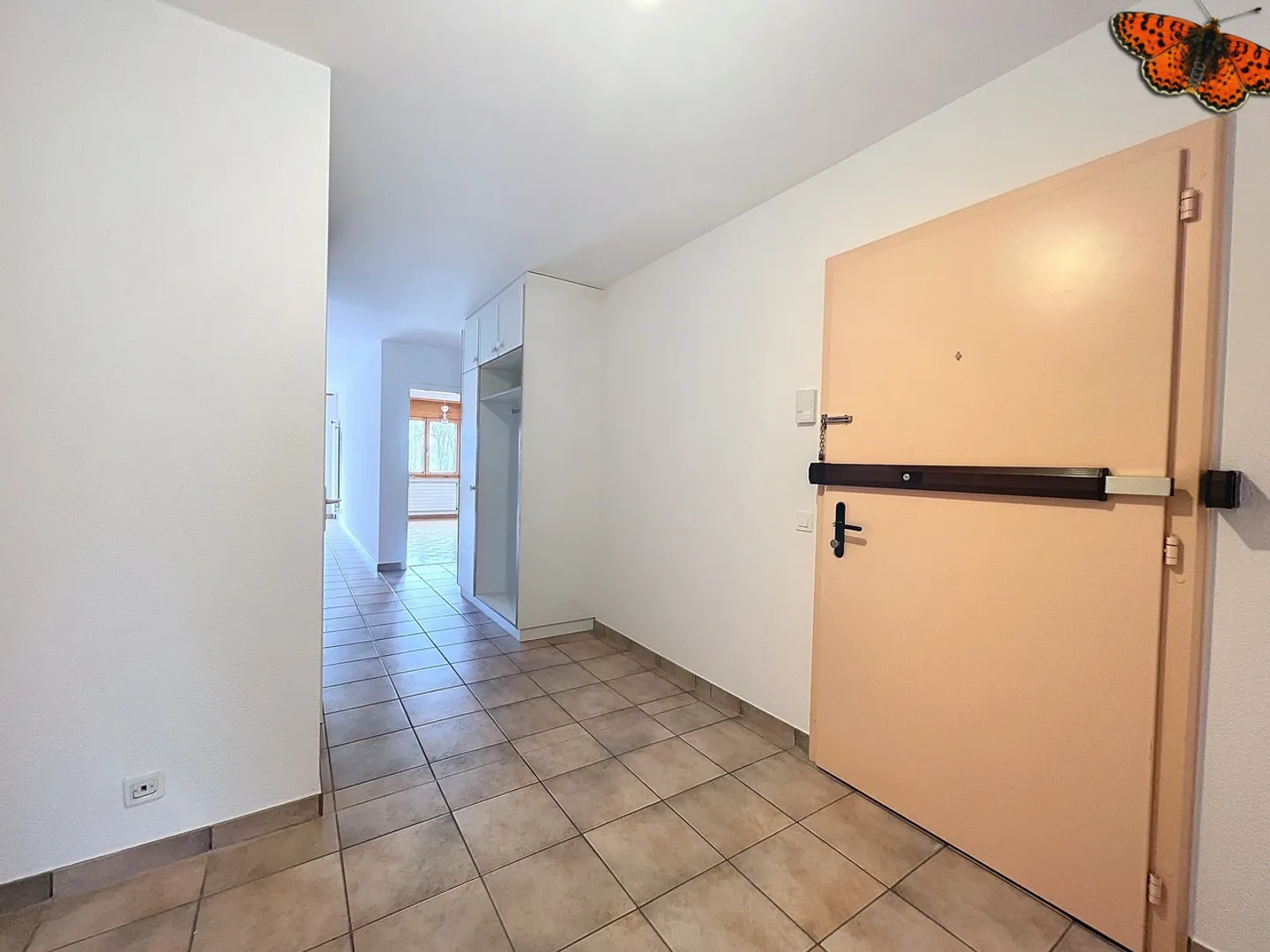 3-room apartment - With balcony! - Photo 9 of 10