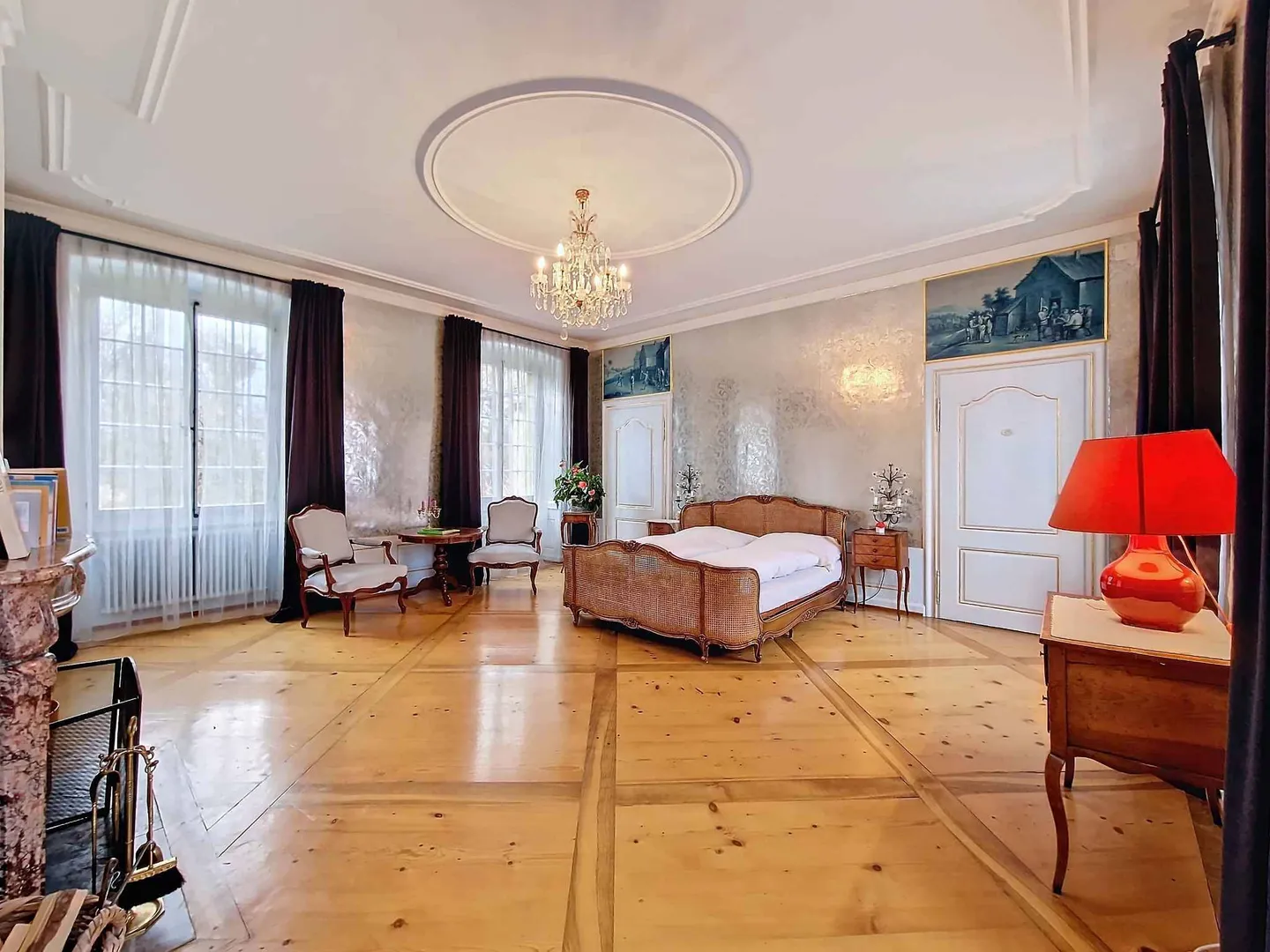 An exceptional estate steeped in history - A rare opportunity on the market! - Photo 9 of 13