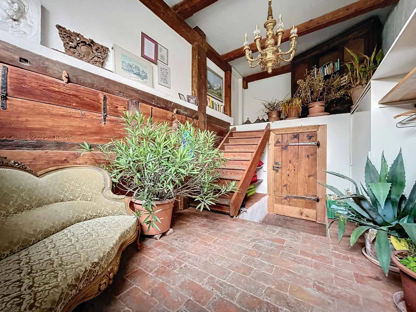 An exceptional estate steeped in history - A rare opportunity on the market! - Photo 12 of 13